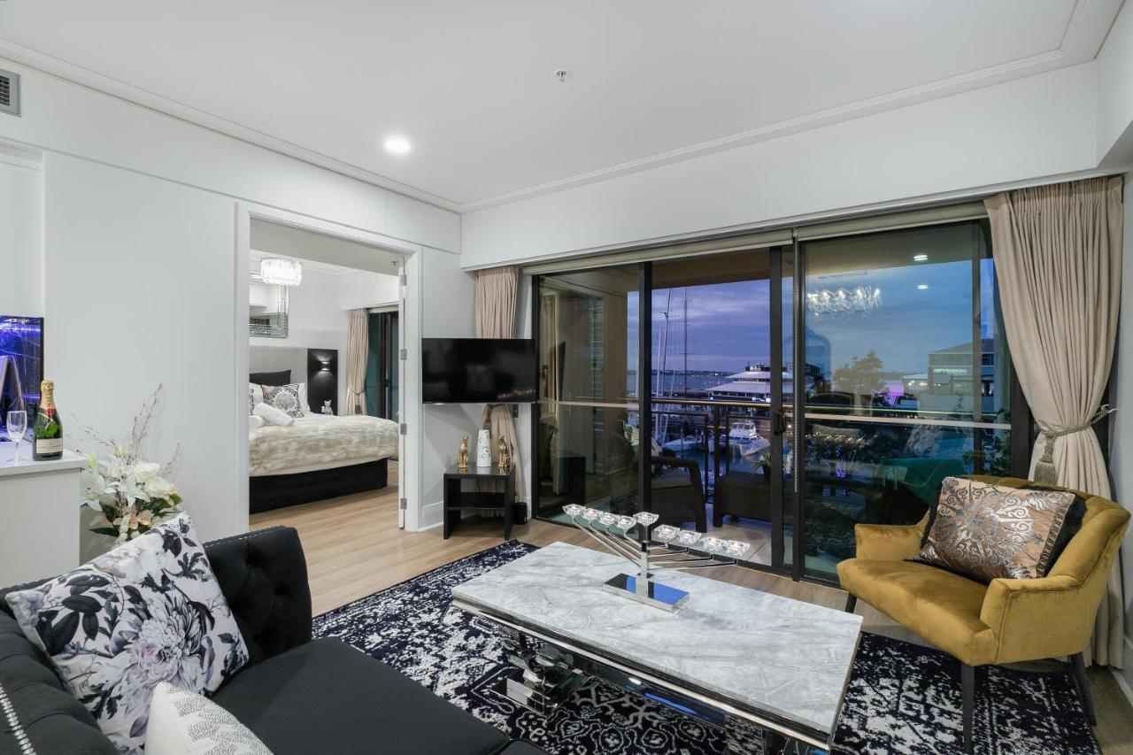 Extravagant Escape Apartment Auckland Exterior photo