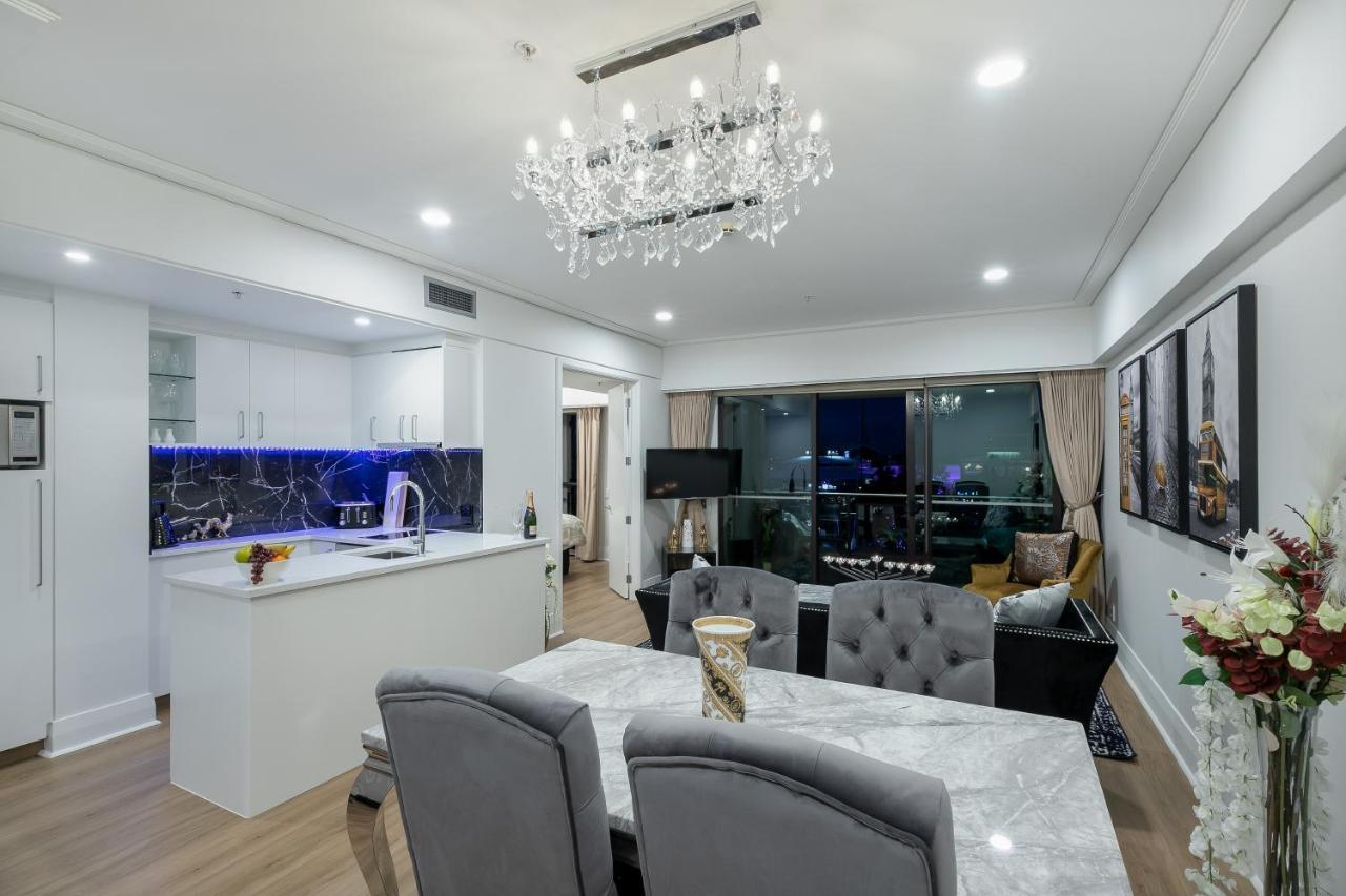 Extravagant Escape Apartment Auckland Exterior photo